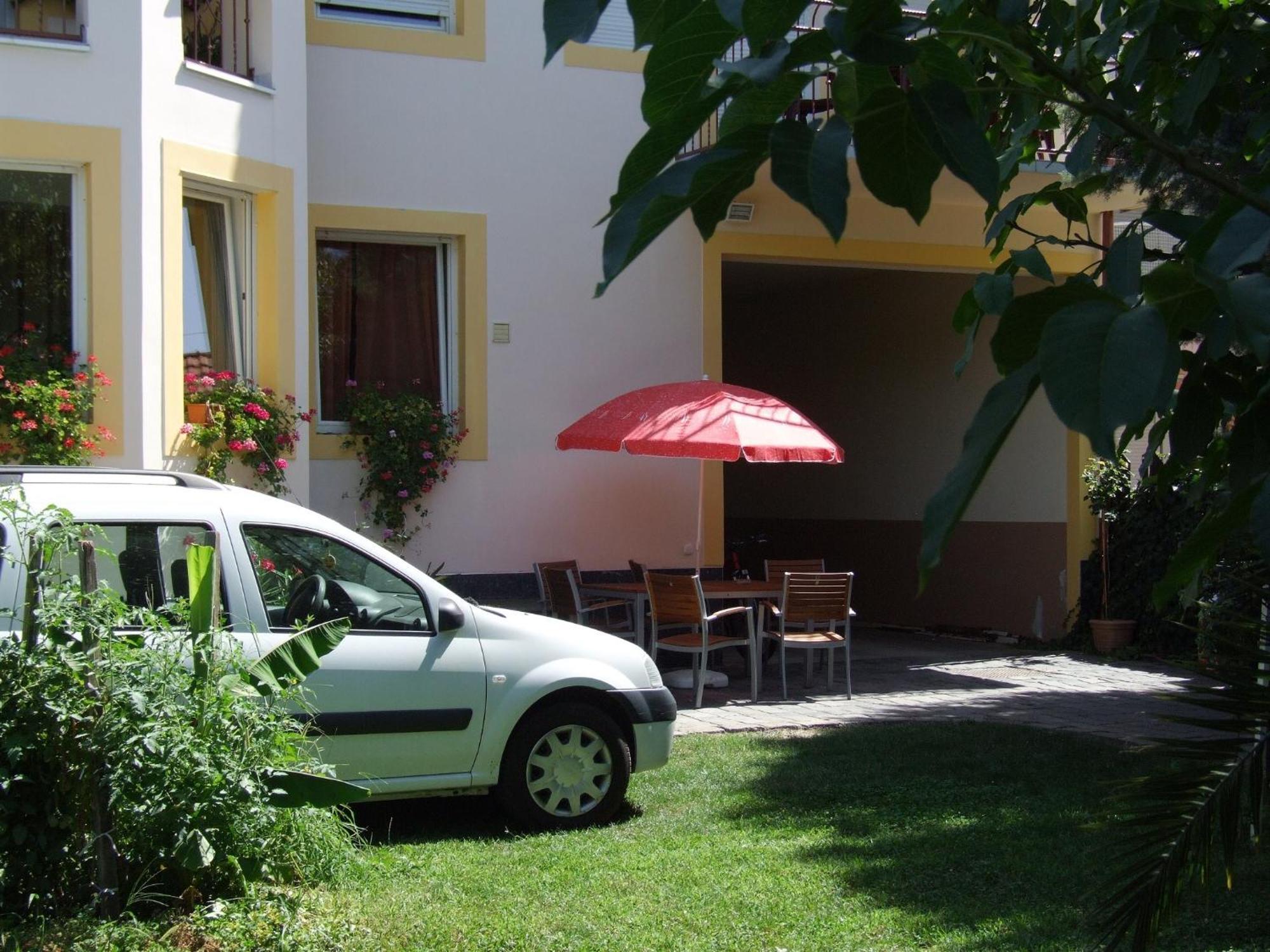 Apartment Revesz Harkány Δωμάτιο φωτογραφία